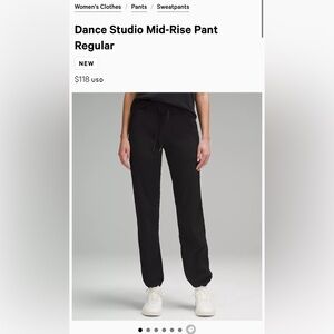 Lululemon Dance Studio Mid-Rise Pant
Regular length. Size 2